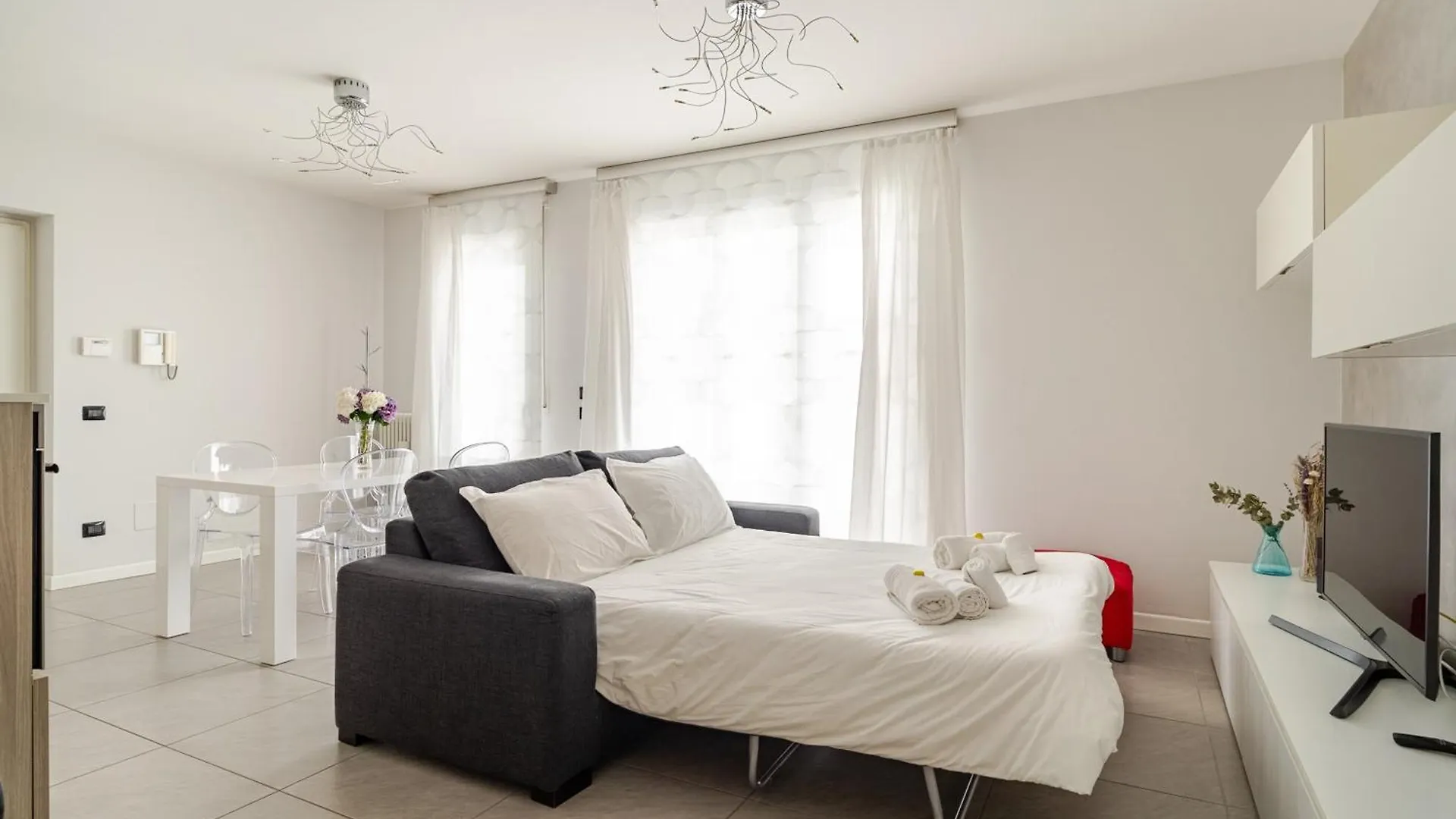 Dalmine Luxury Suite 아파트